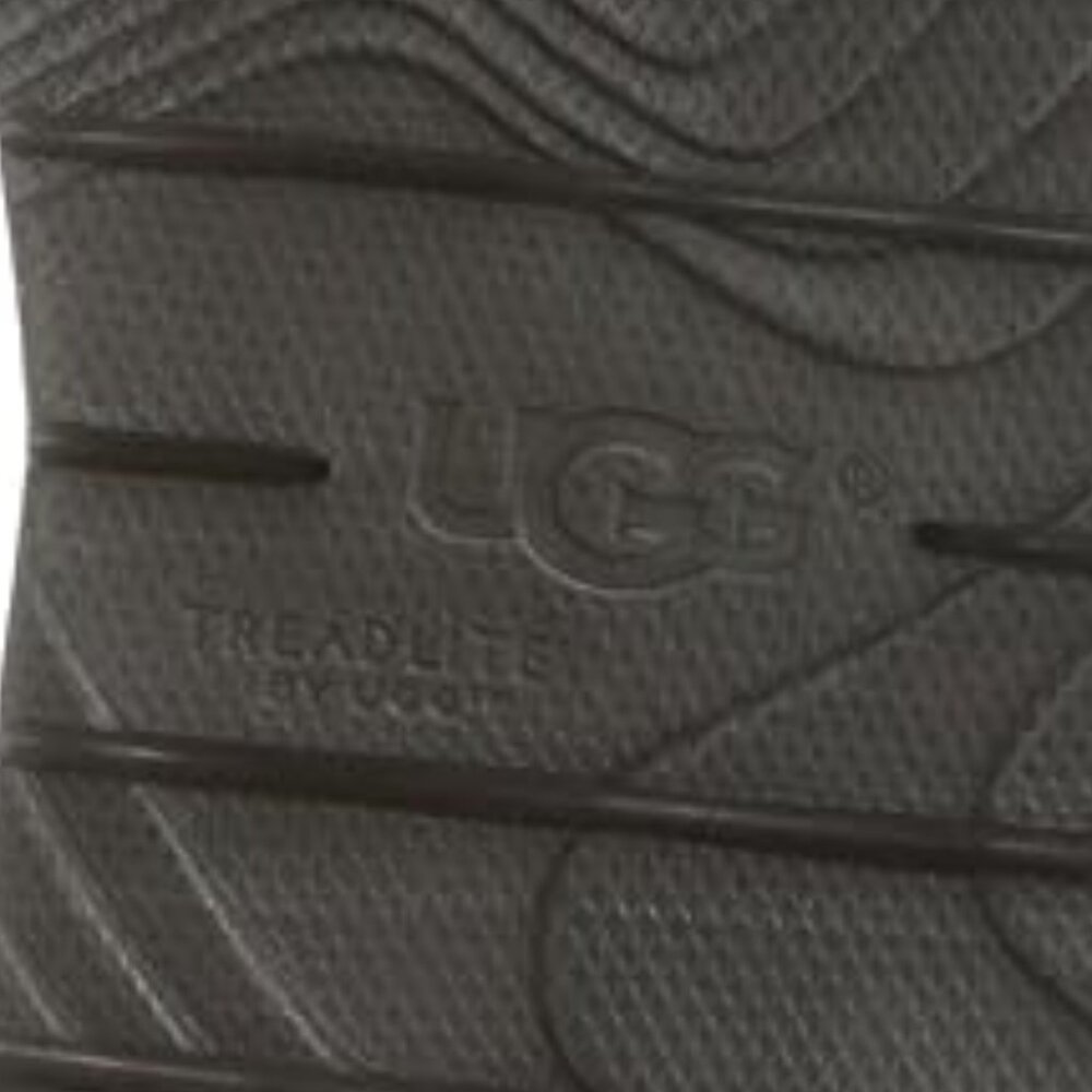 UGG New BOOTs KIDS Suede CANOE REFLECTIVE Treadlite Chukka Grey Red Black NIB 13 - Picture 6 of 16